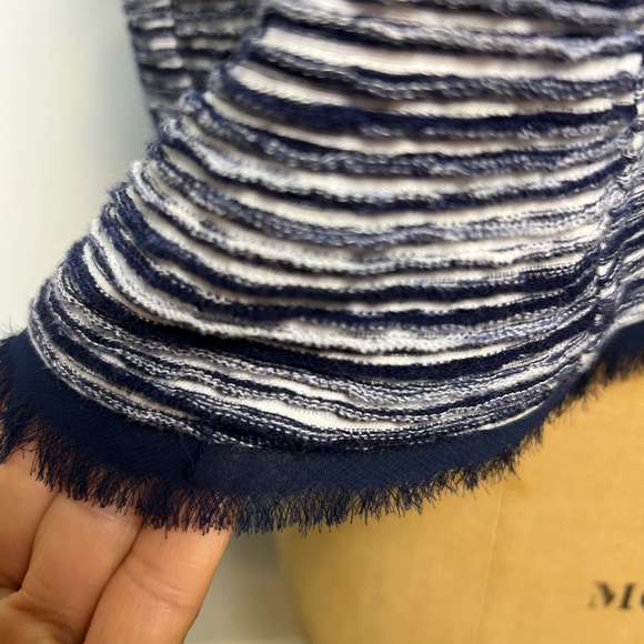 Anthropologie women’s navy & white sleeveless top with fringe detail xl - Picture 4 of 7